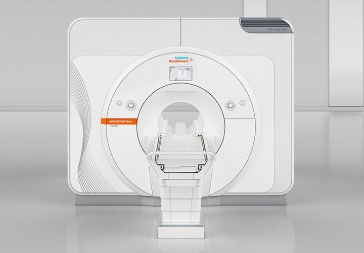 全球第二家 Ge发布临床7 0t磁共振系统 药选址