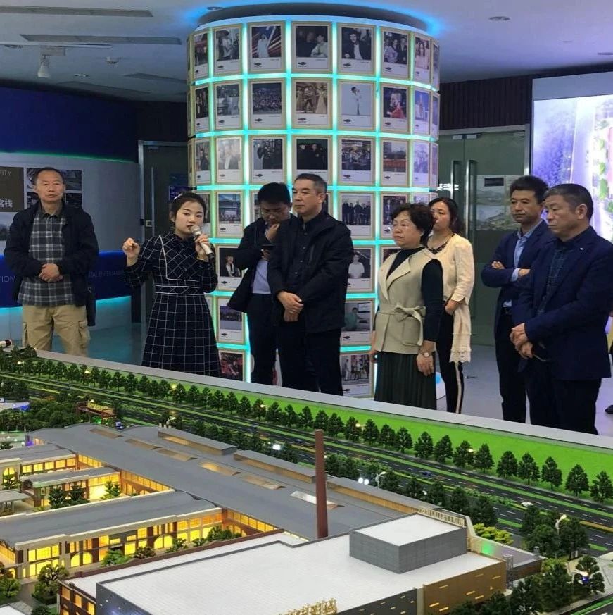 市发改委组织开展优秀特色小镇学习调研活动