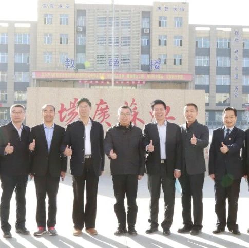 参与对口援疆，实施技能扶贫，助力西部技能人才培养——淮海技师学院与新疆克州技工学校签订对口帮扶协议