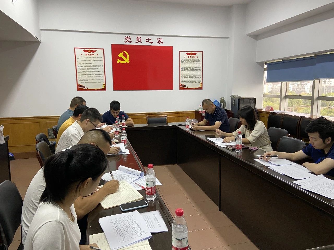 市发改委服务指导县（市、区）做好投资专班最佳实践申报争取工作