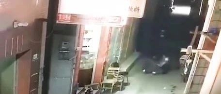 【小心】广州一女子夜行遭陌生男子按倒猥亵！关于自救这些必须知道！