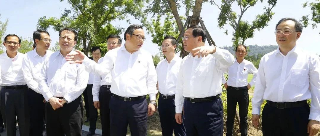 头条｜上海市委书记李强、市长龚正来通考察，省长吴政隆陪同