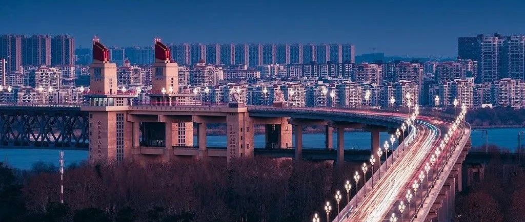南京长江大桥获奖啦！