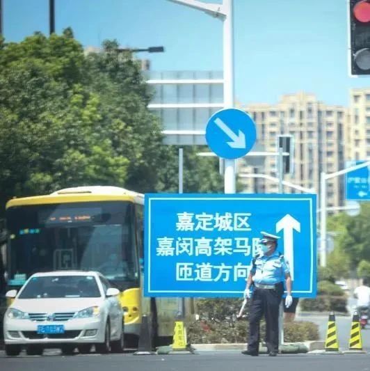 南翔印象城开业，沪嘉高速出口更堵了？嘉定区答复代表：S5陈翔路匝道获批复