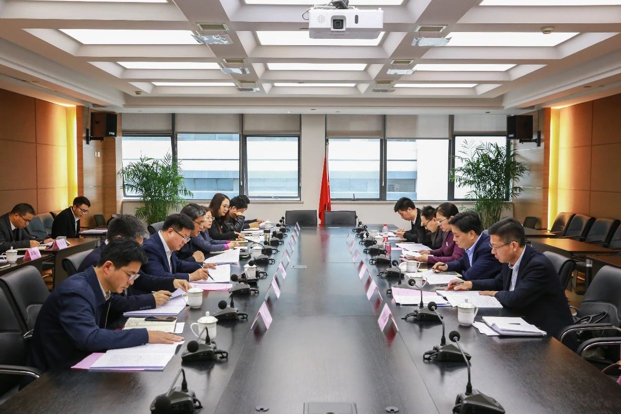 市委常委吴登芬来新区调研
