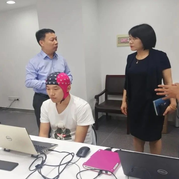 【调研】区科委副主任徐亚云带队调研大零号湾创新创业集聚区初创企业