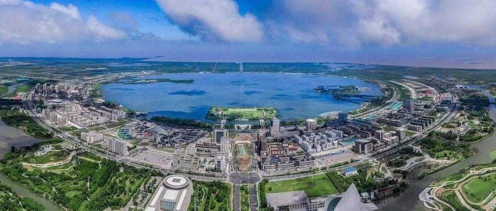 通知 | 上海市人民政府关于由中国（上海）自由贸易试验区临港新片区管理委员会再集中行使一批行政审批和行政处罚等事项的决定