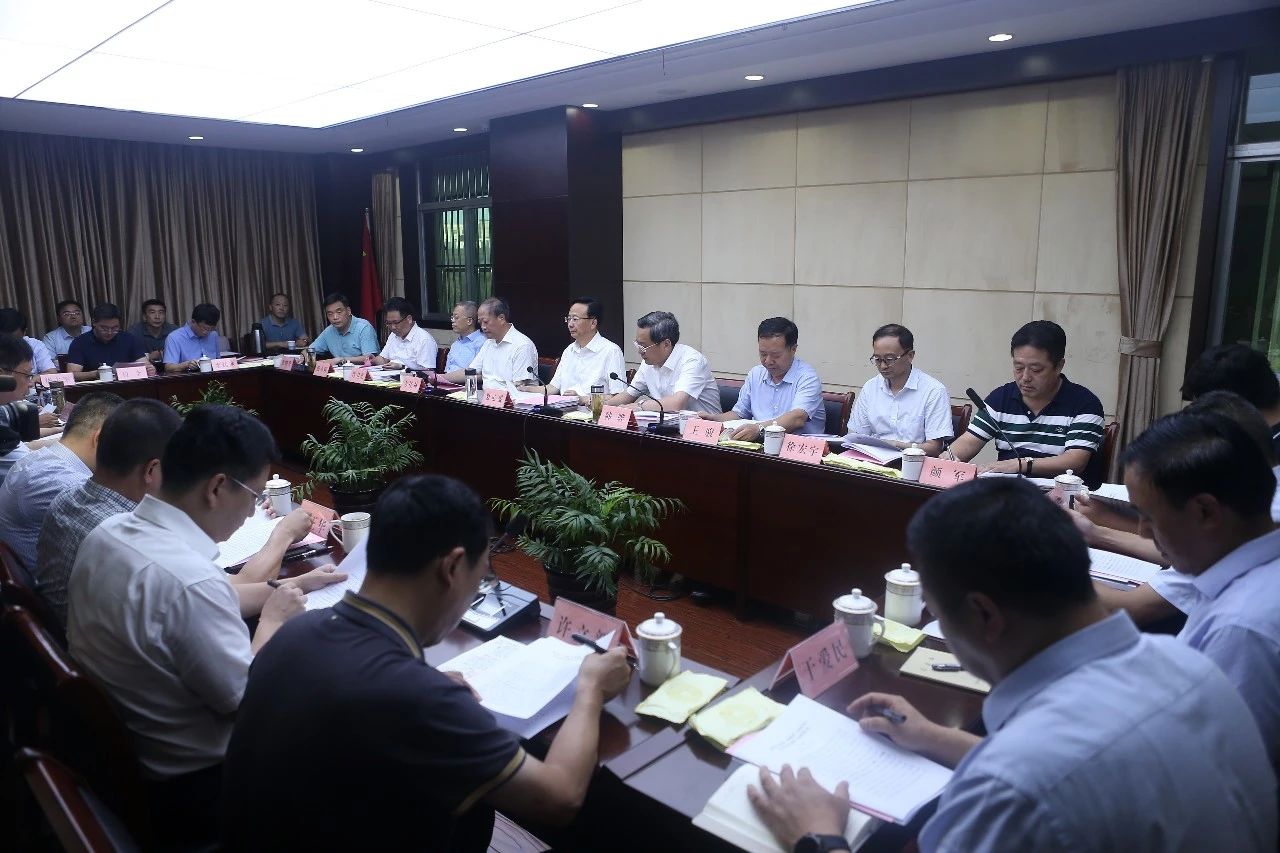 市委书记夏心旻来我局专题调研产业集群和工业技改工作