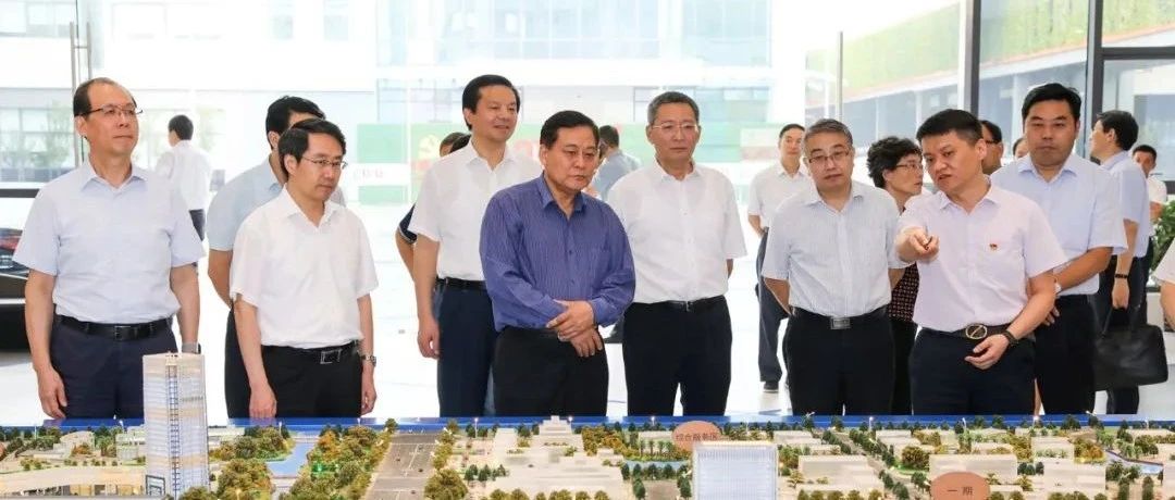 全国人大财经委来盐调研经济运行情况
