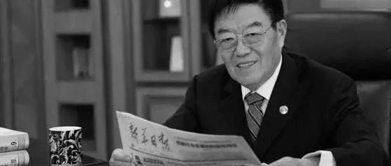 “板蓝根大王”徐镜人，逝世