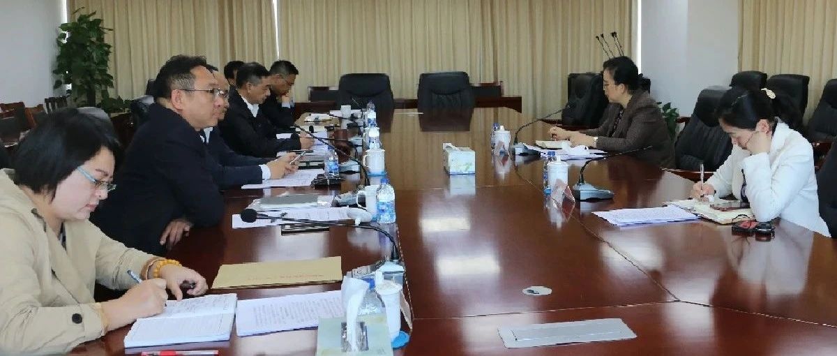 静安区委常委、副区长刘燮调研区人社工作