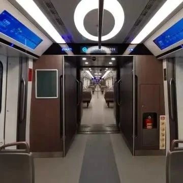 中国最高时速地铁！​十八、二十二号线在广州首次亮相！
